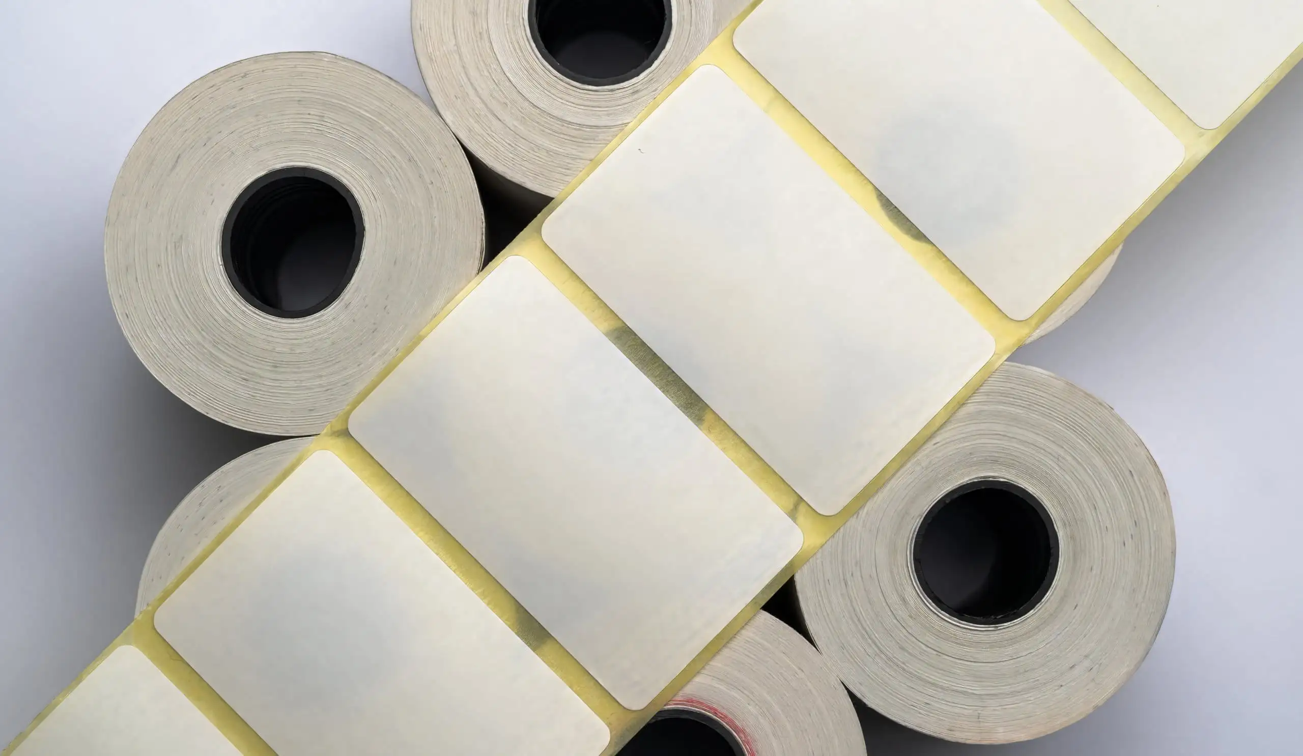 Các yếu tố quan trọng cần cân nhắc khi chọn giấy in tem nhãn mã vạch siêu thị phù hợp